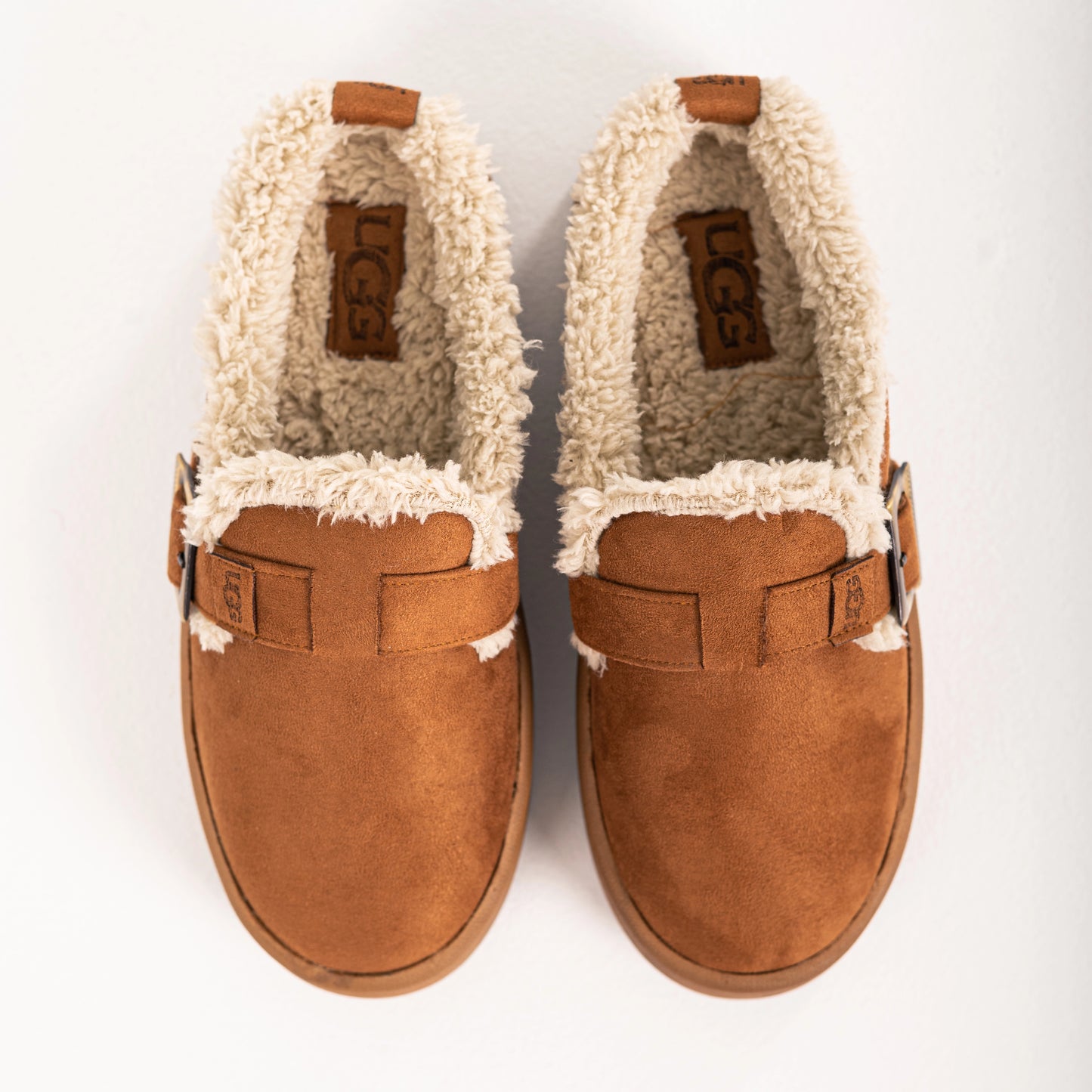 UGG LuxeClog Women's Slippers | Chestnut