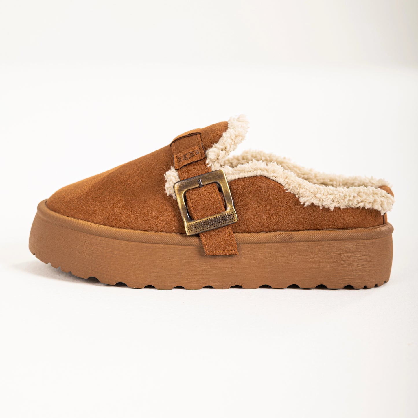 UGG LuxeClog Women's Slippers | Chestnut