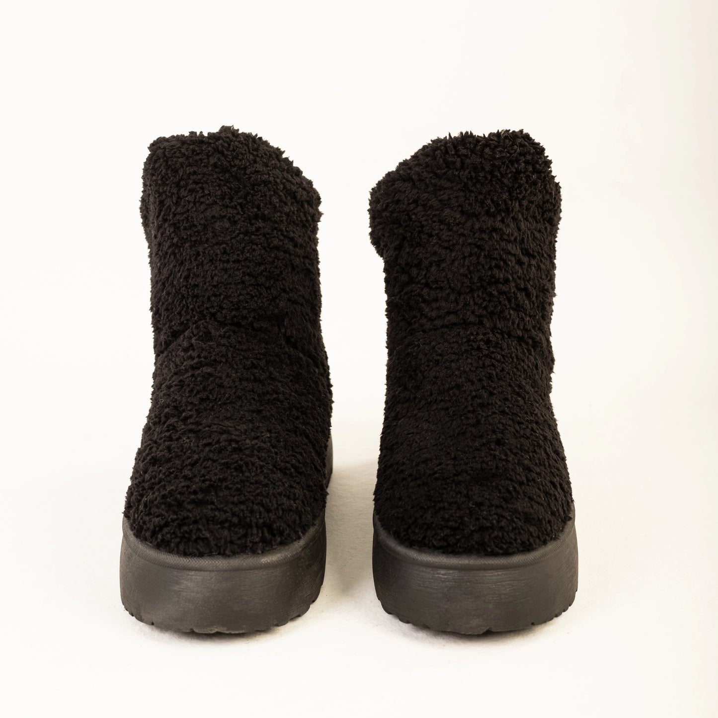 Women's Sheepskin Ugg Boots | Black