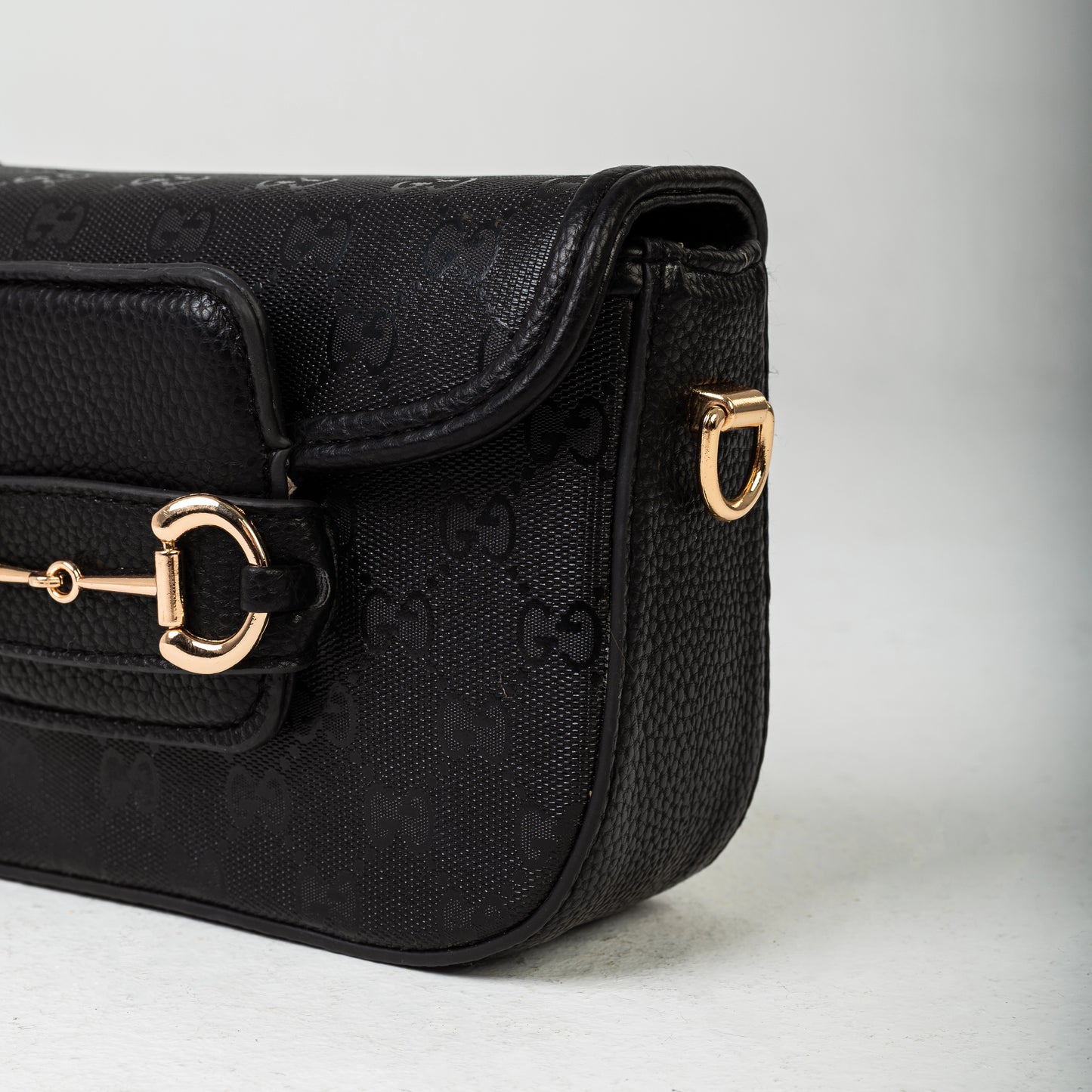 Gucci Mini Shoulder Bag | Black