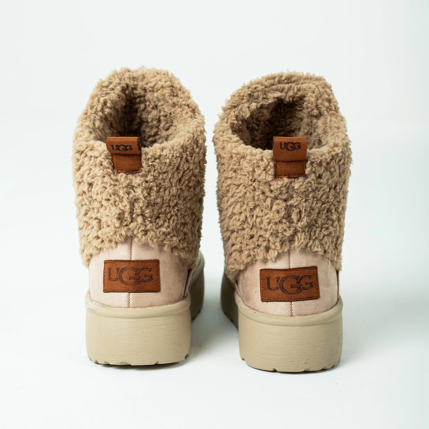 Women's CozyCrest Ugg Boots | Café