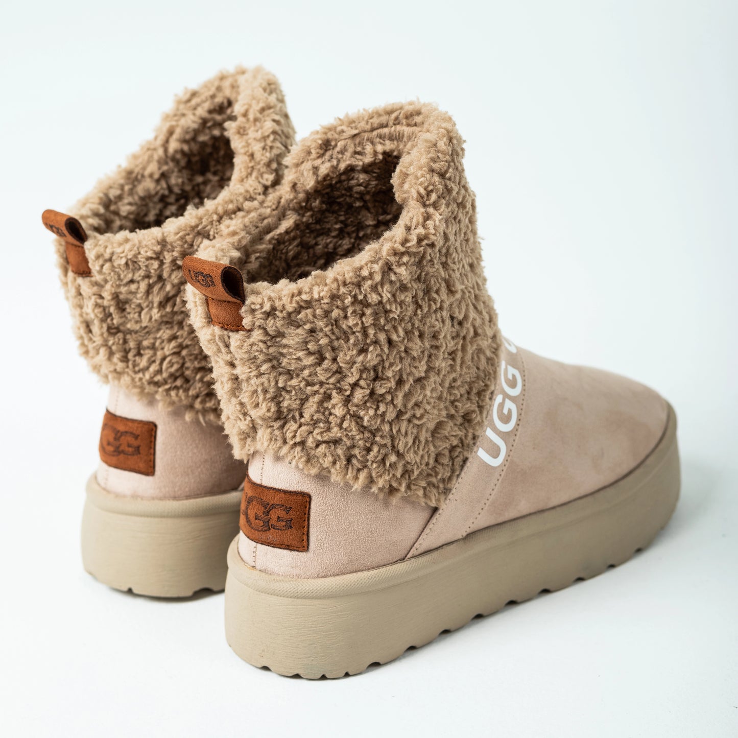 Women's CozyCrest Ugg Boots | Café