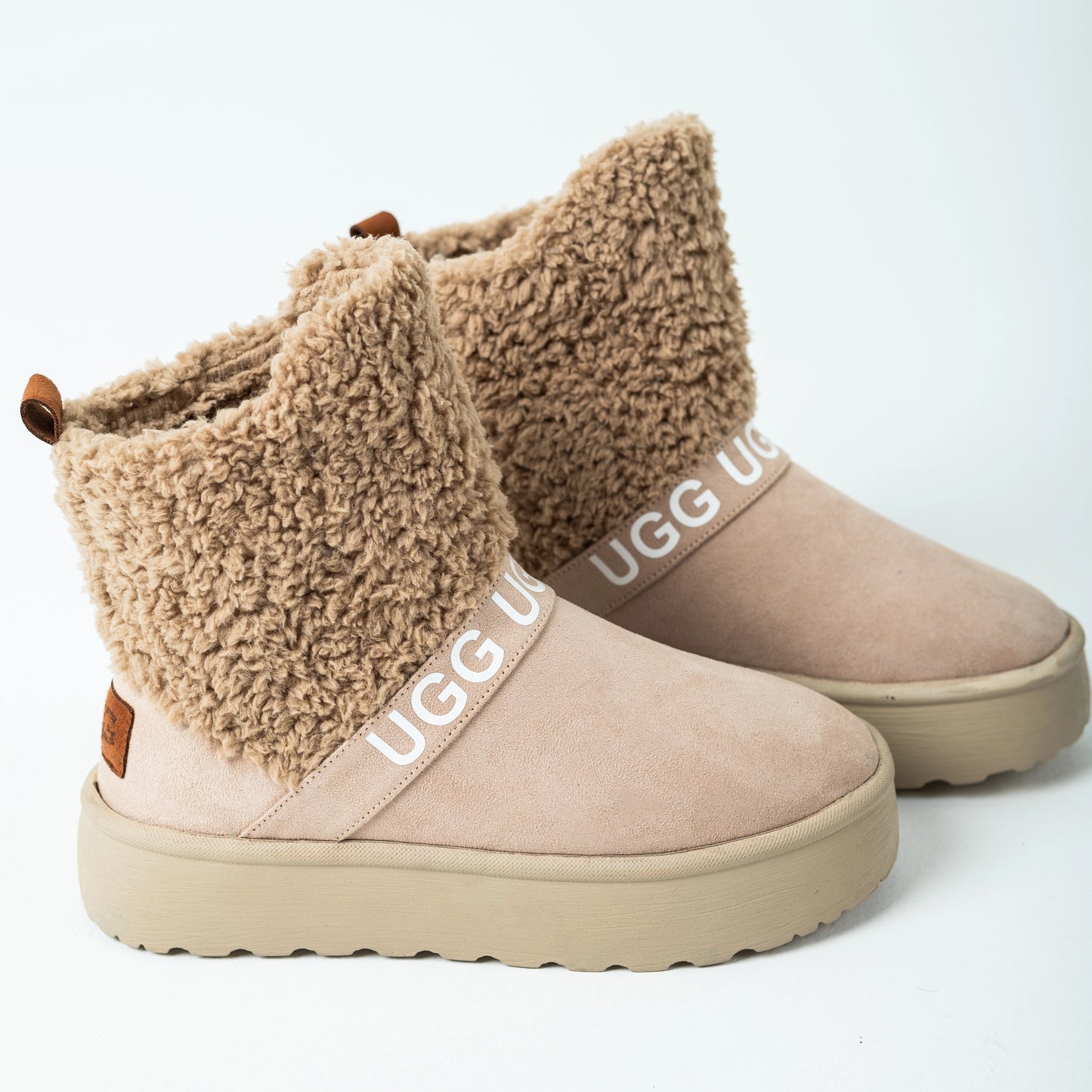 Women's CozyCrest Ugg Boots | Café
