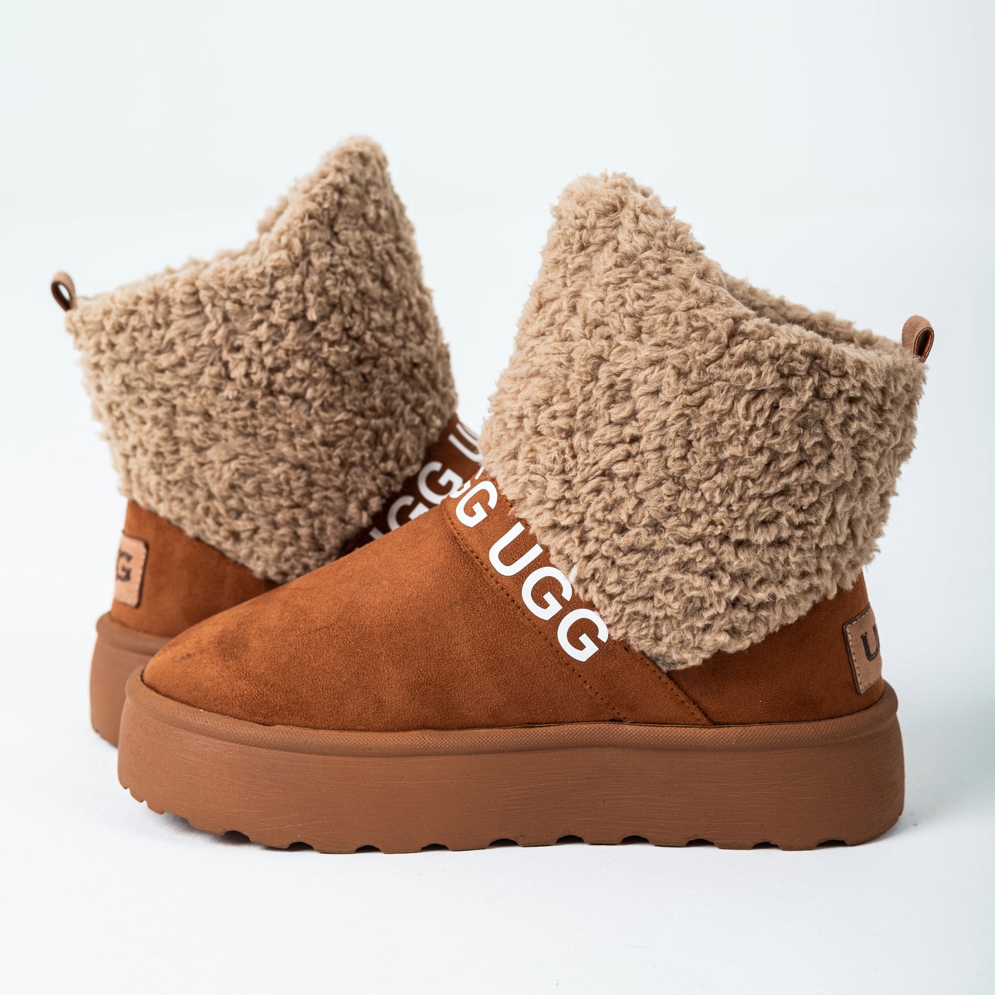 Women's CozyCrest Ugg Boots | Chestnut