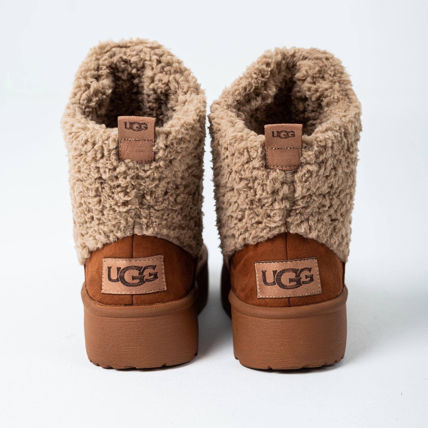 Women's CozyCrest Ugg Boots | Chestnut