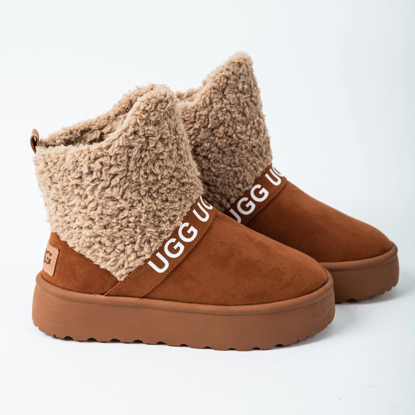 Women's CozyCrest Ugg Boots | Chestnut
