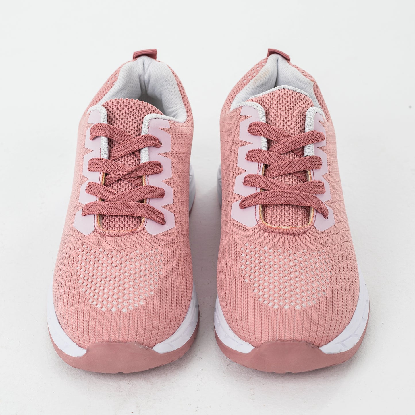 Trend Trek Sneakers