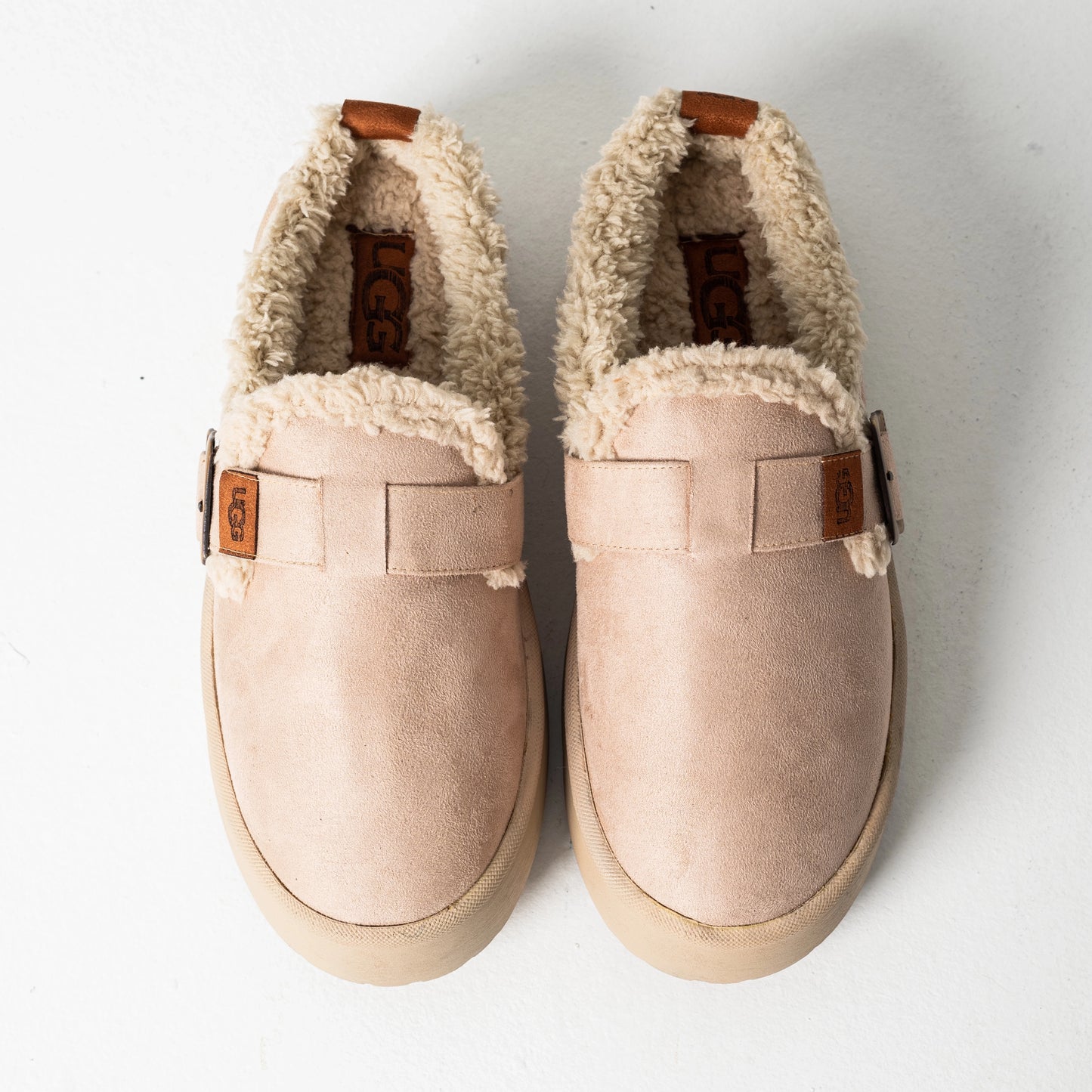 UGG LuxeClog Women's Slippers | Off-white