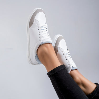 Horizon Flat Sneakers