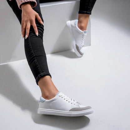 Horizon Flat Sneakers