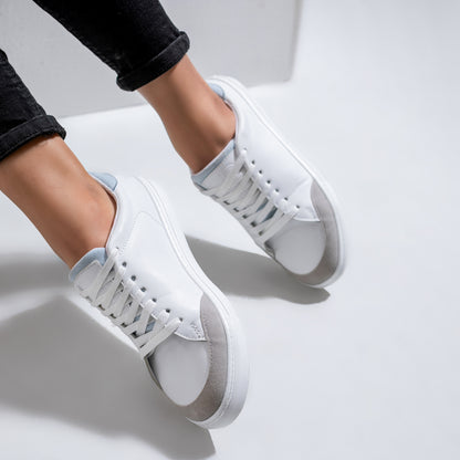 Horizon Flat Sneakers