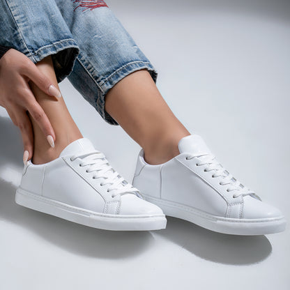 Pure Elegance Flat Sneakers | White