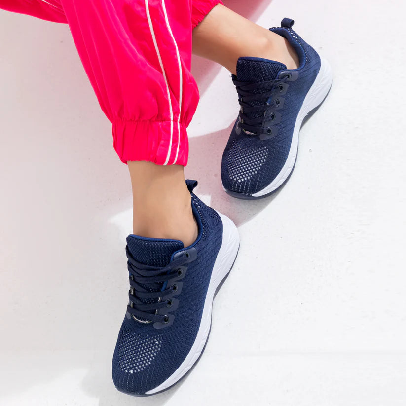 Trend Trek Light Wight Sneakers | Navy