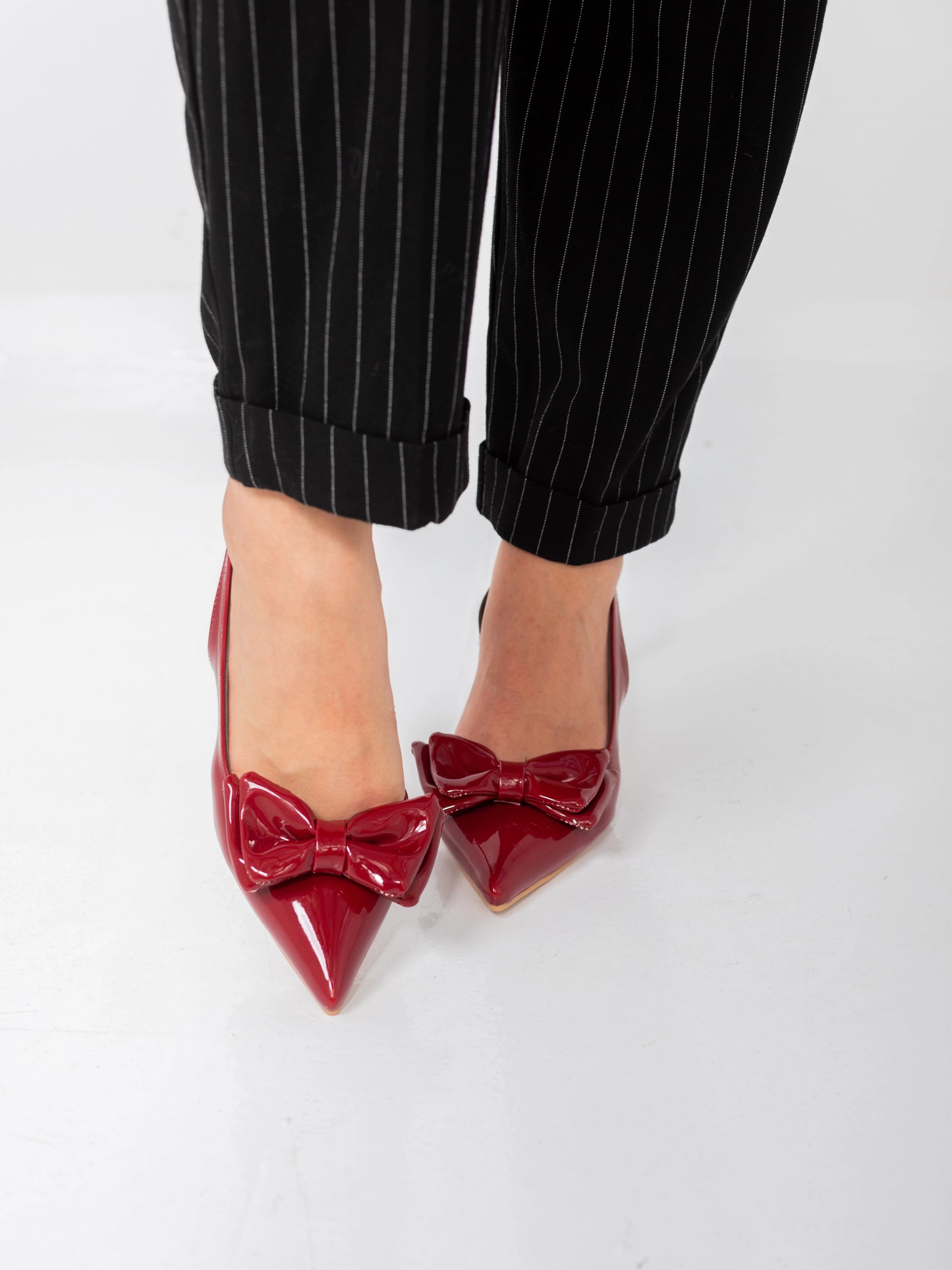 Scarlet Charm Bow Heels | Burgundy
