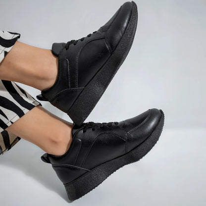 Ivory Heights Sneakers | Black