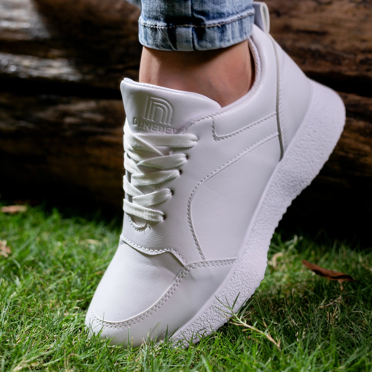 Ivory Heights Sneakers