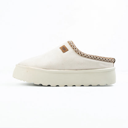 UGG Tazz Women's Slippers Shoes | off white